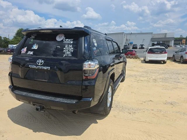 Used 2020 Black Toyota SR5 image 6