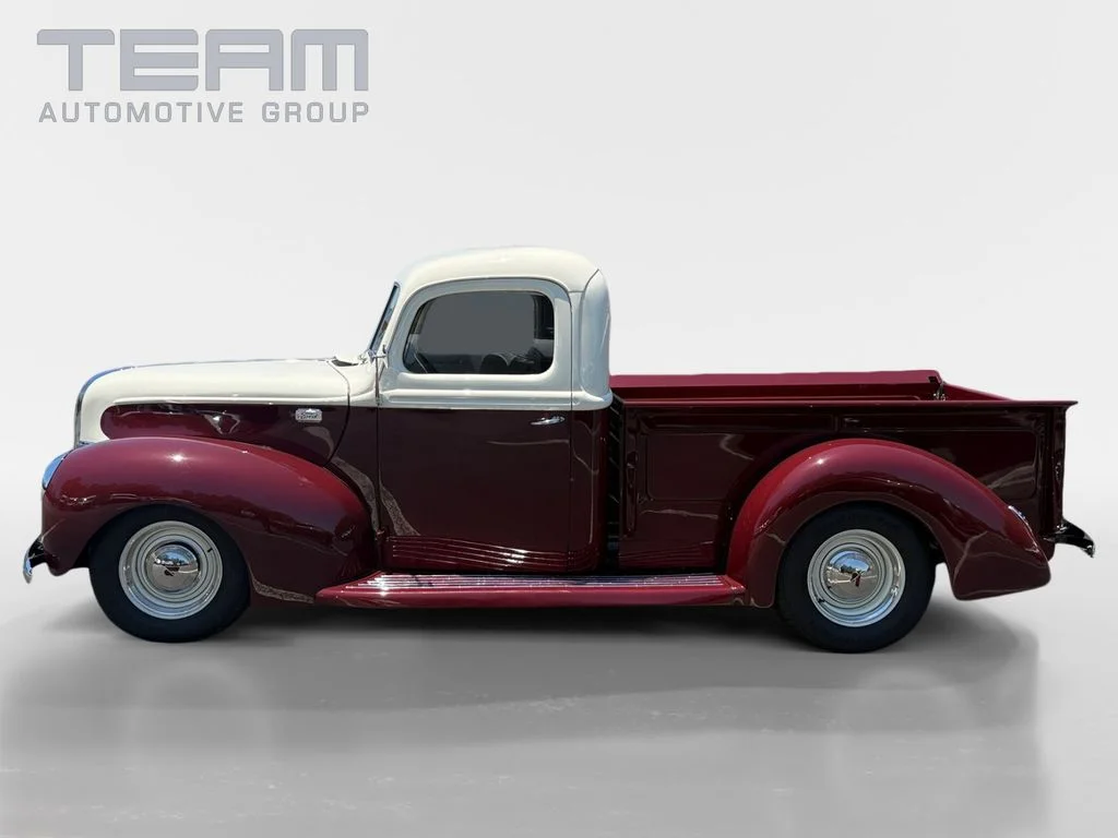 Used 1946 Red Ford F100 image 3