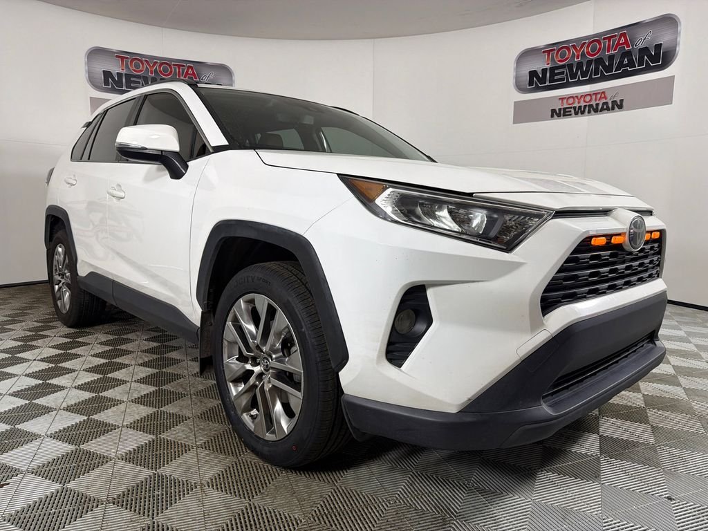 2019 Toyota RAV4 XLE Premium
