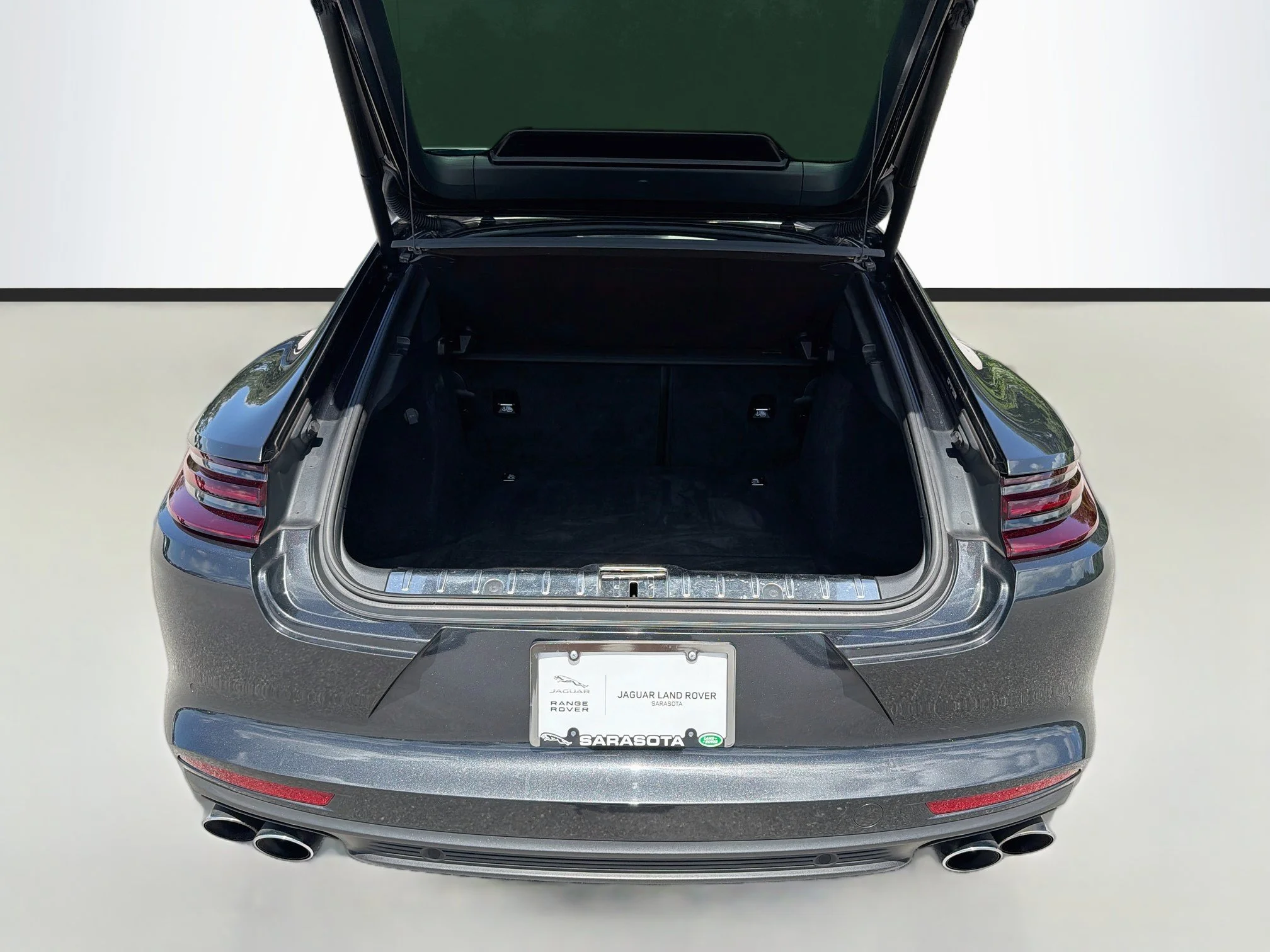 Used 2020 Volcano Grey Metallic Porsche 4 image 12