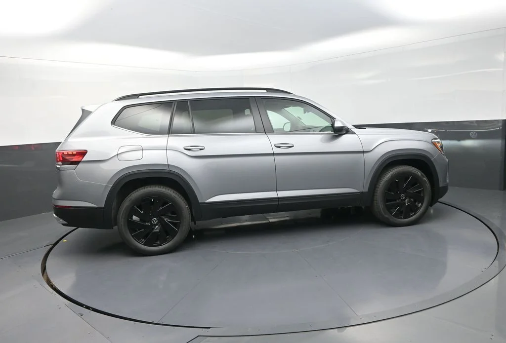 New 2026  Volkswagen 2.0T SE w/Technology image 12