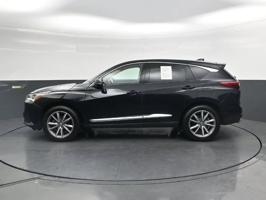Used 2023  Acura Technology Package image 8