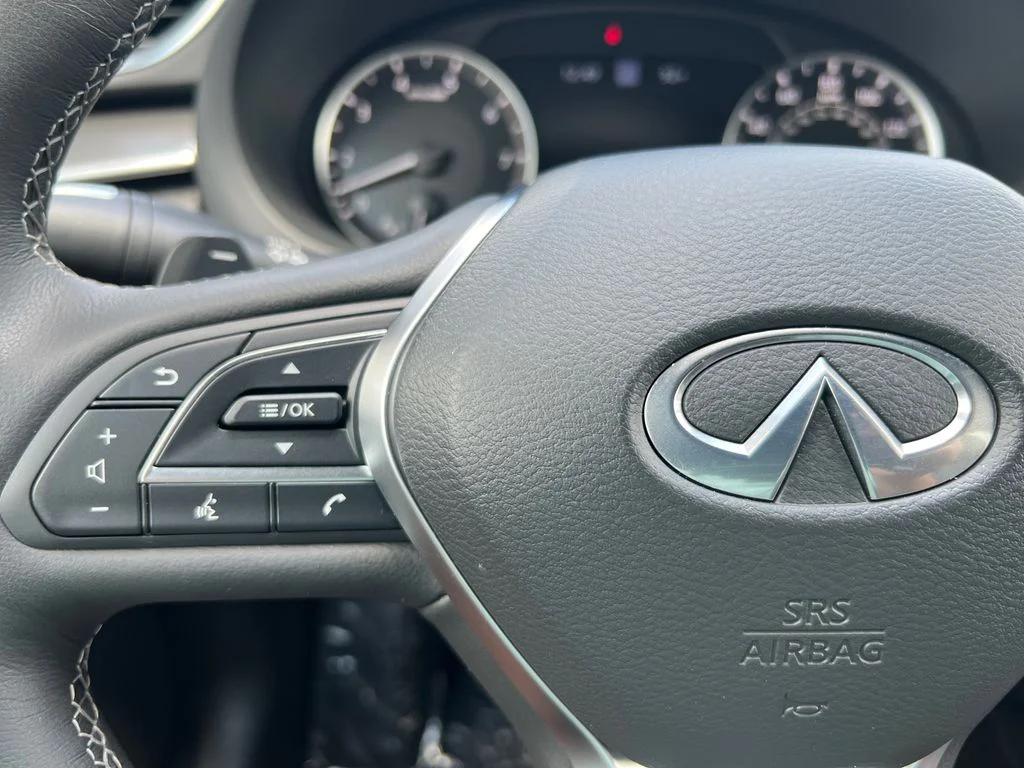 2025 INFINITI QX55 Essential - Photo 29