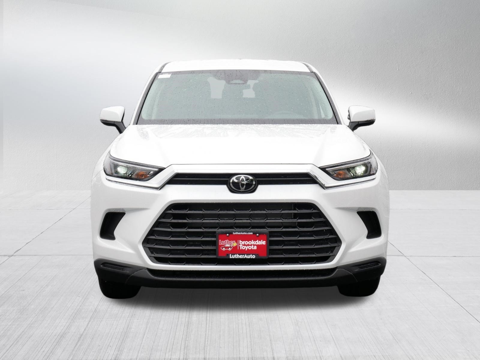 Certified 2026 Toyota Grand Highlander LE with VIN 5TDACAB52TS121799 for sale in Brooklyn Center, Minnesota