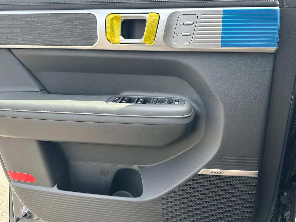 2026 Hyundai Santa Fe Limited - Photo 29