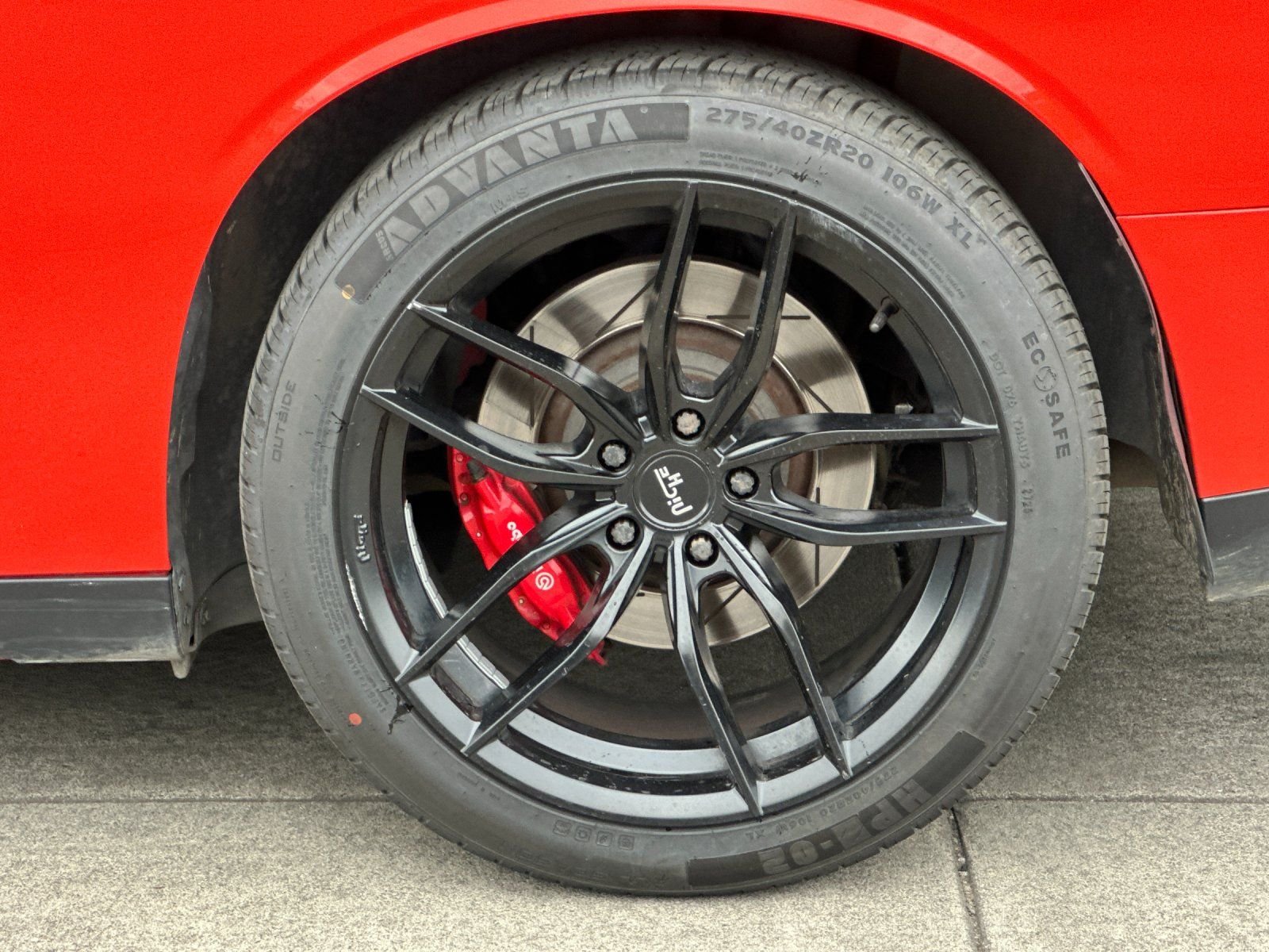 Used 2016 Go Mango Dodge SRT 392 image 22