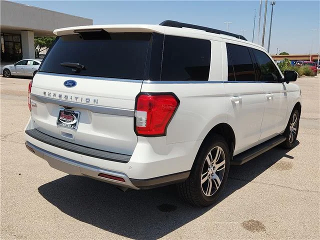 Used 2024 Star White Metallic Tri-Coat - AZ Ford XLT 4x2 image 4