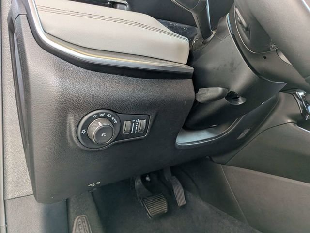 Used 2025 Black Jeep Limited image 16