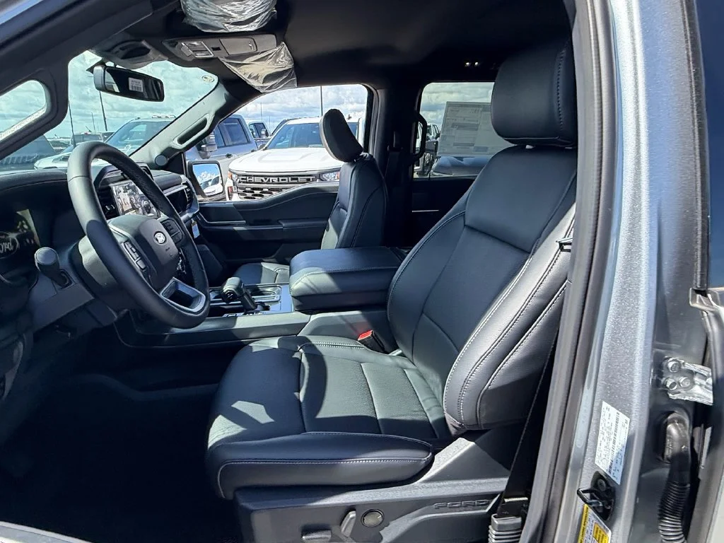 New 2026 Iconic Silver Metallic Ford Lariat® image 10
