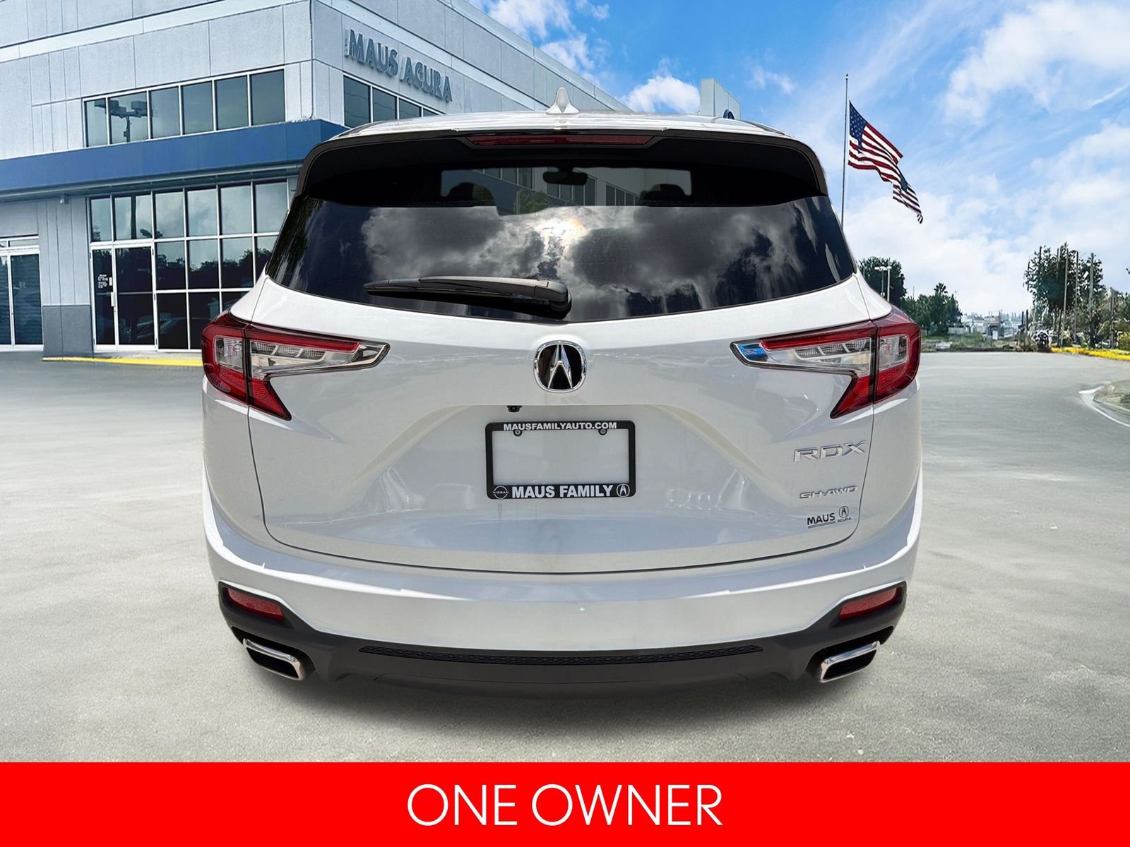 Used 2025 White Acura Base image 5