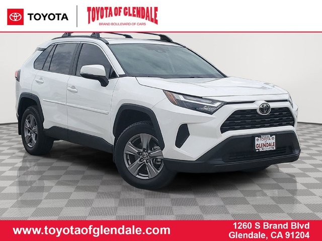 2023 Toyota RAV4 XLE
