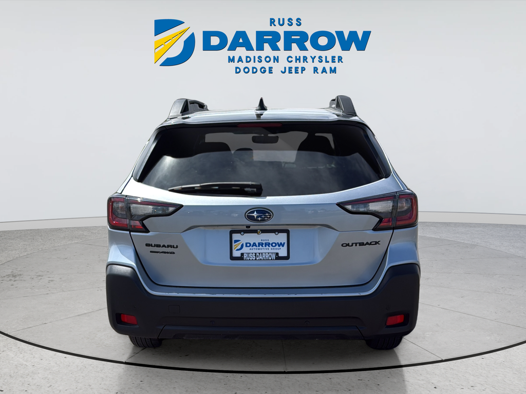 Used 2025 Silver Subaru Onyx Edition image 4
