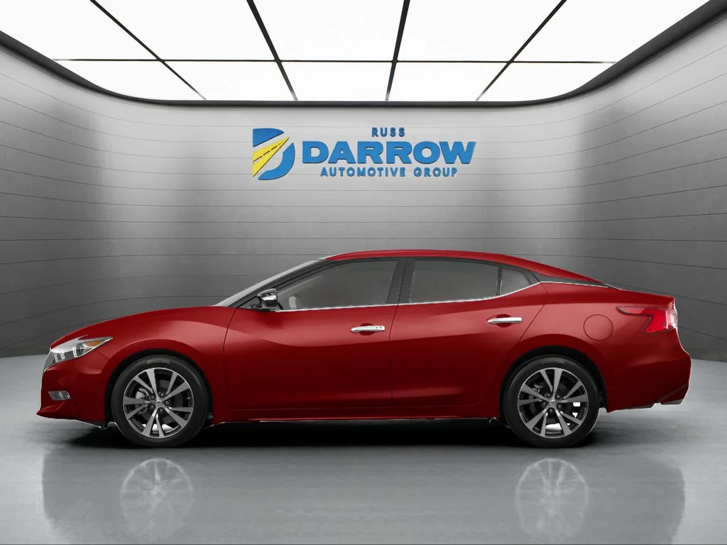 Used 2016 Red Nissan 3.5 SV image 2