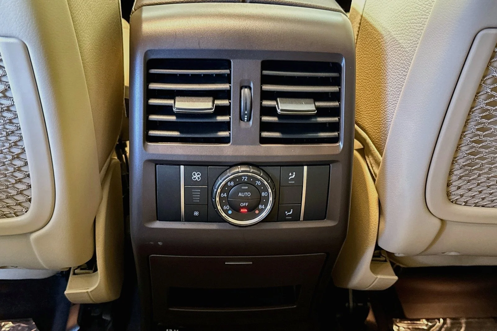 Used 2019 Lunar Blue Metallic Mercedes-Benz GLS 550 image 24