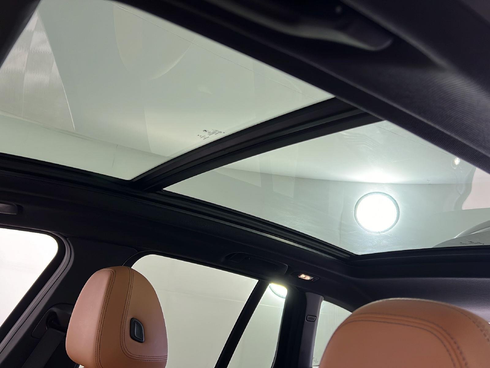 Used 2022 Alpine White BMW M40i image 22