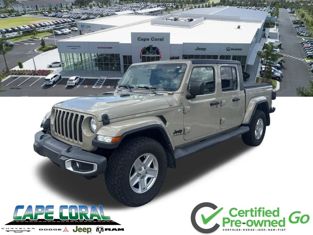 2020 Jeep Gladiator Sport S's photo