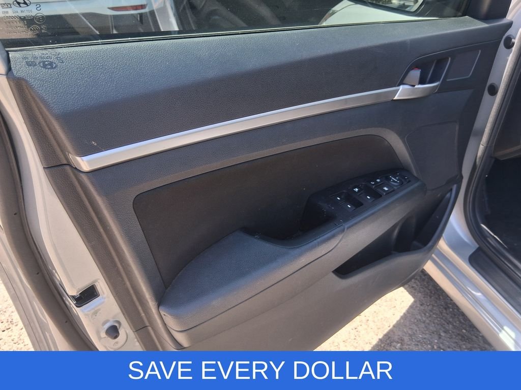 Used 2020 Silver Hyundai Value Edition image 10