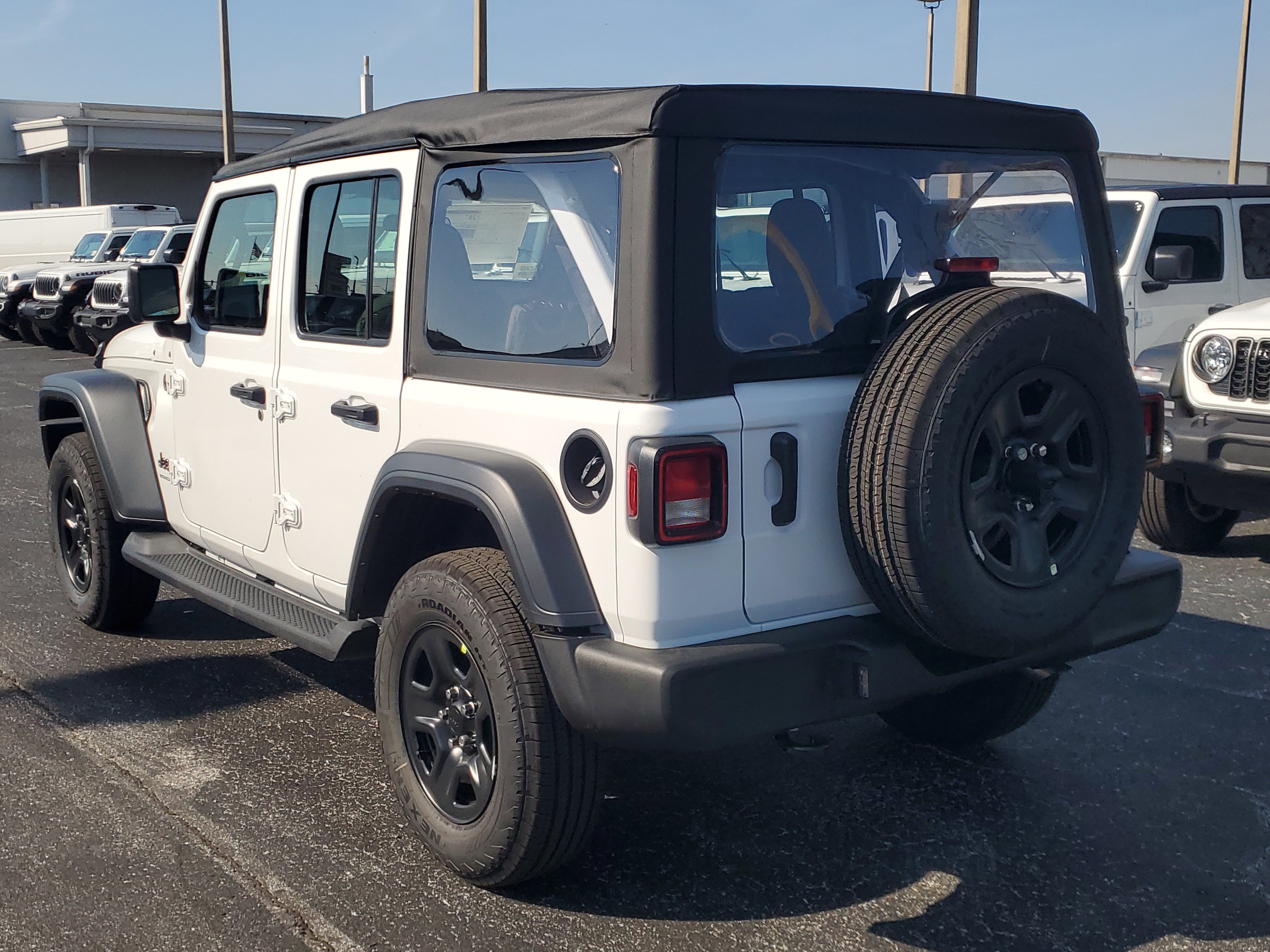 New 2026 Bright White Clear-Coat Exterior Paint Jeep Sport image 6