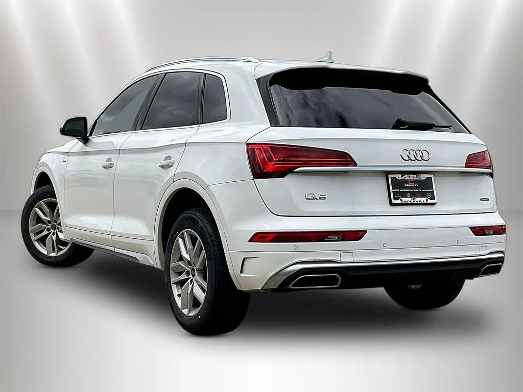 Used 2022 Ibis White Audi 45 S line Premium image 4
