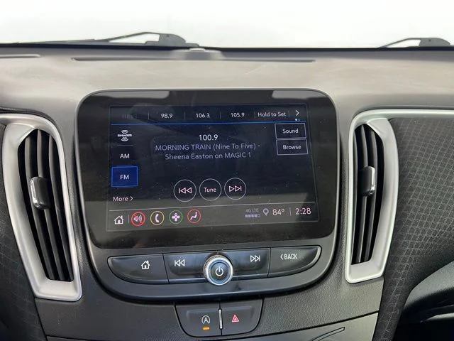 Used 2024 White Chevrolet LT image 17
