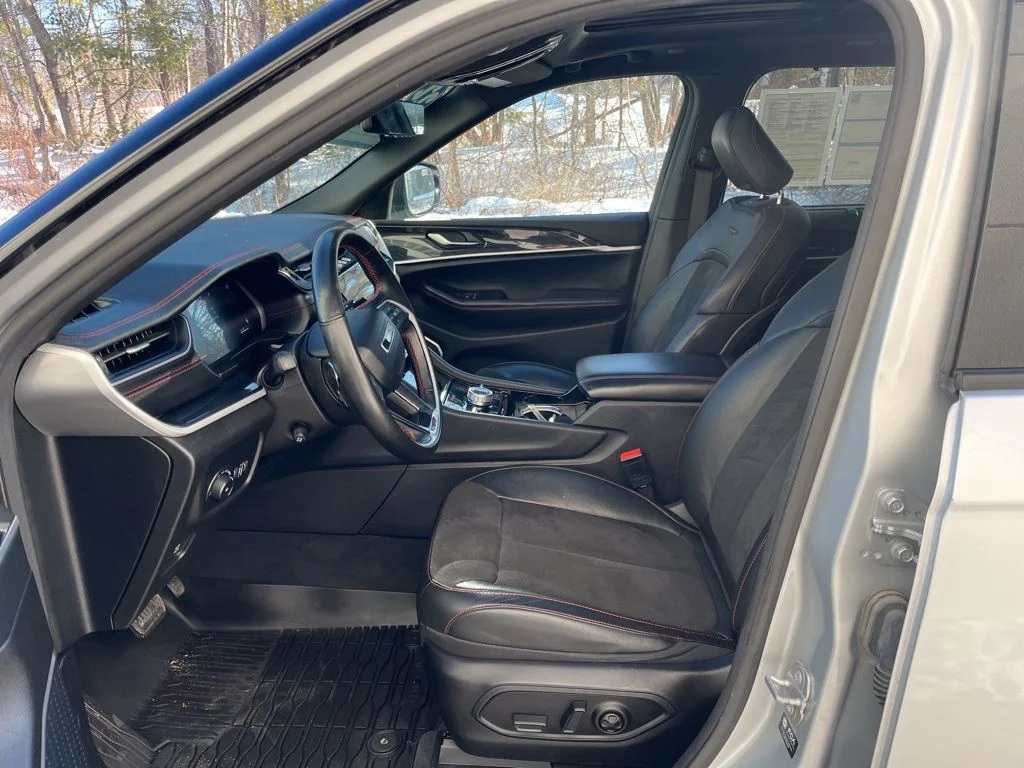2022 Jeep Grand Cherokee Trailhawk - Photo 19