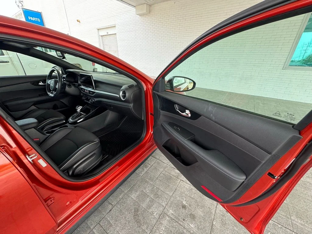 Used 2022 Red Kia GT-Line image 14