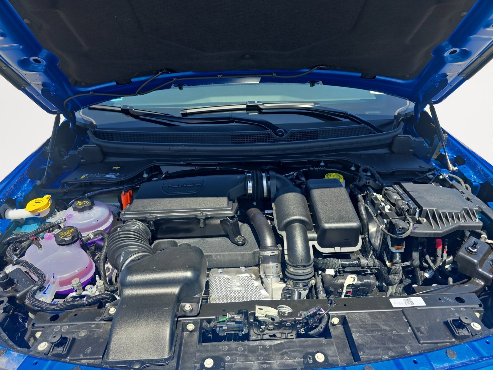 New 2026 Hydro Blue Pearlcoat Jeep Laredo image 29