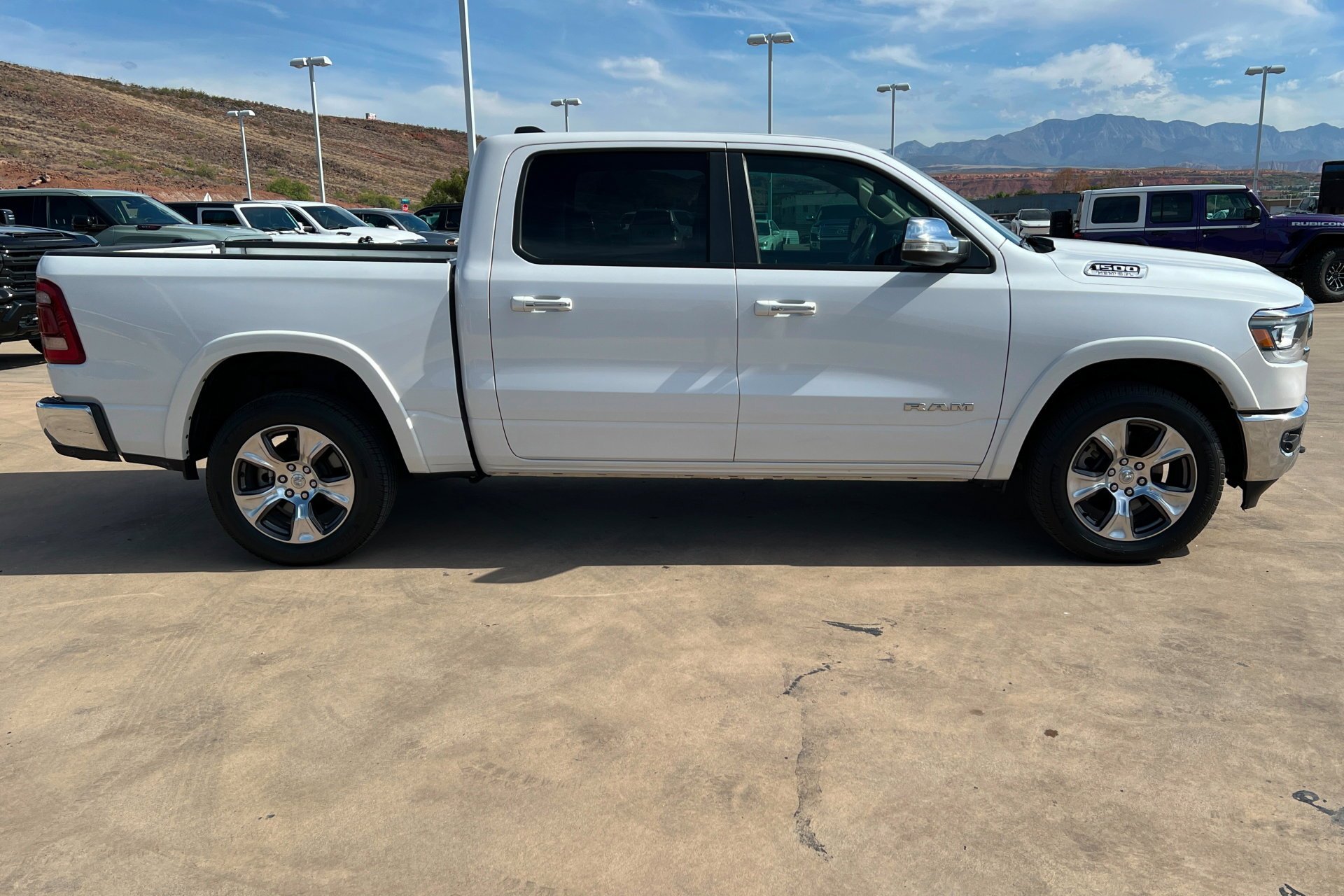 2019 RAM Ram 1500 Pickup Laramie - Photo 7