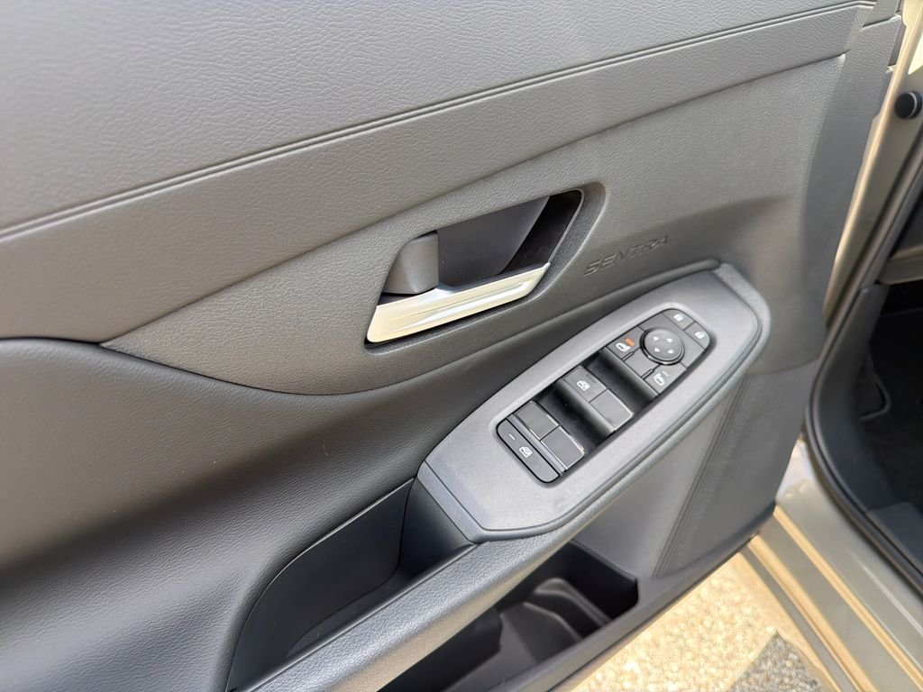 New 2026 Nissan Sentra SV 4D Sedan