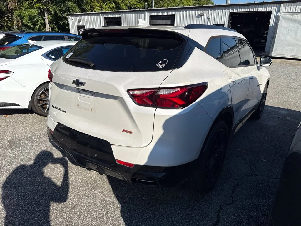 Used 2021 Beige Chevrolet RS image 3