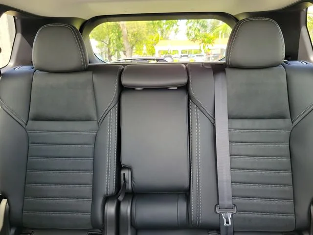Used 2026 Gray Mitsubishi SE image 26