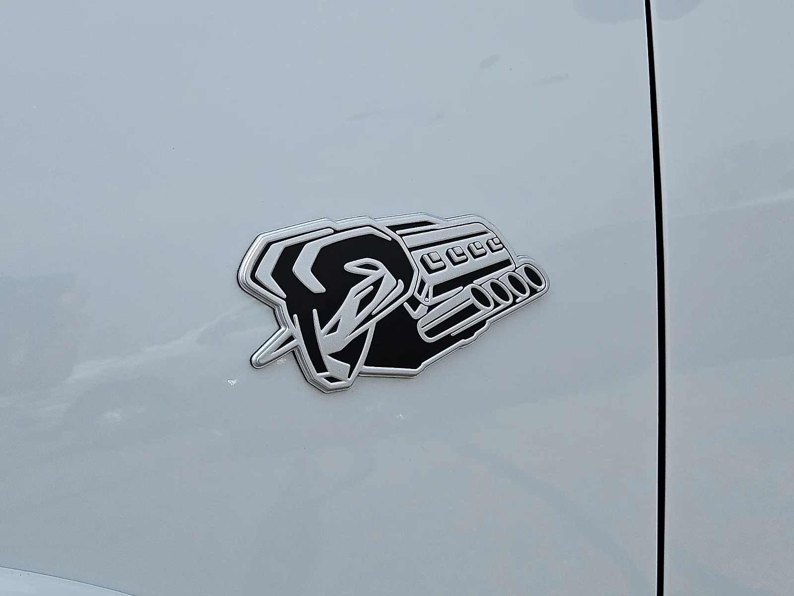 New 2026 Ivory White Tri-Coat Pearlcoat Ram LIMITED CREW CAB 4X4 5