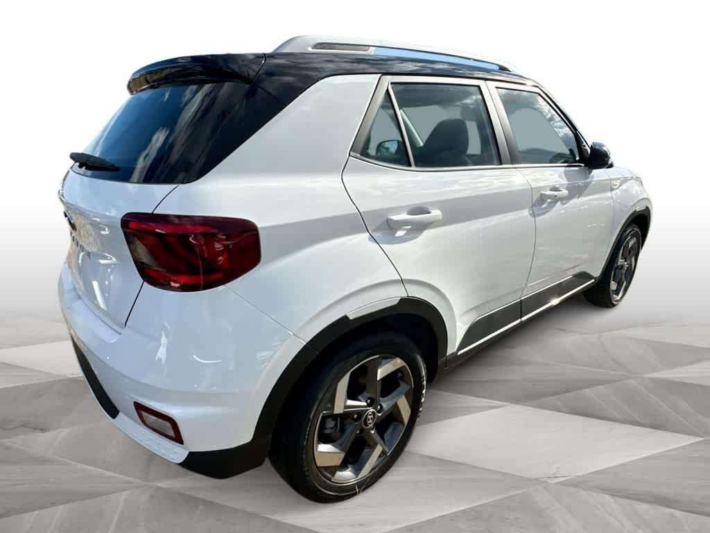 New 2026 Lunar White w/Black Roof Hyundai SEL w/Two-Tone Roof image 8