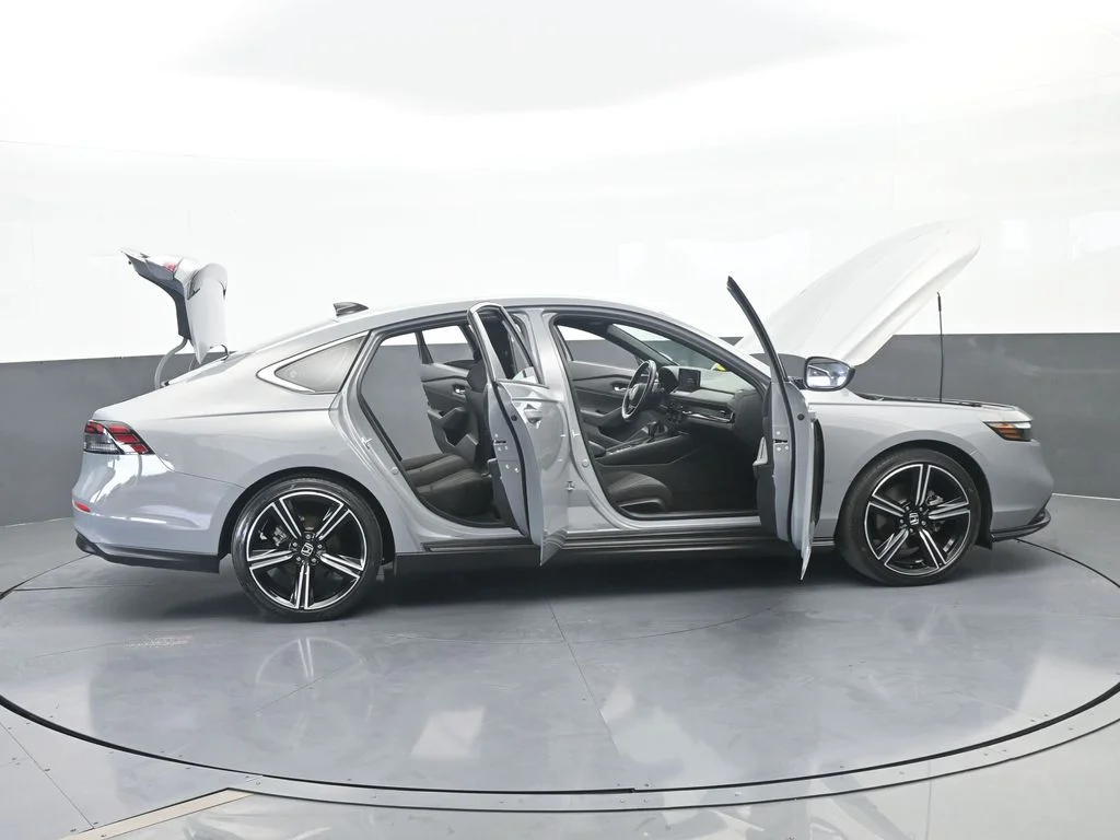 Used 2024 Urban Gray Pearl Honda Sport image 76