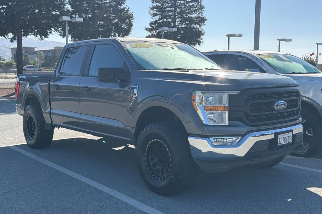 Used 2021 Carbonized Gray Metallic Ford XLT image 2
