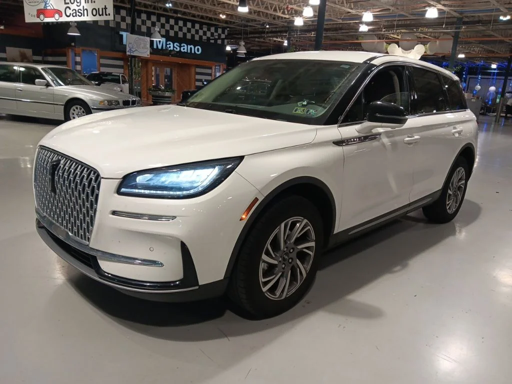 2023 Lincoln Corsair AWD's photo