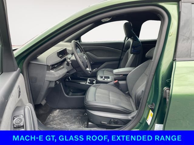 2025 Ford Mustang Mach-E GT - Photo 24