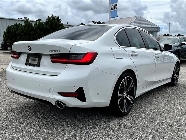 Used 2021 White BMW 330i image 4