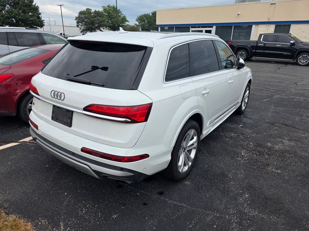 Used 2025 White Audi 45 Premium Plus image 5
