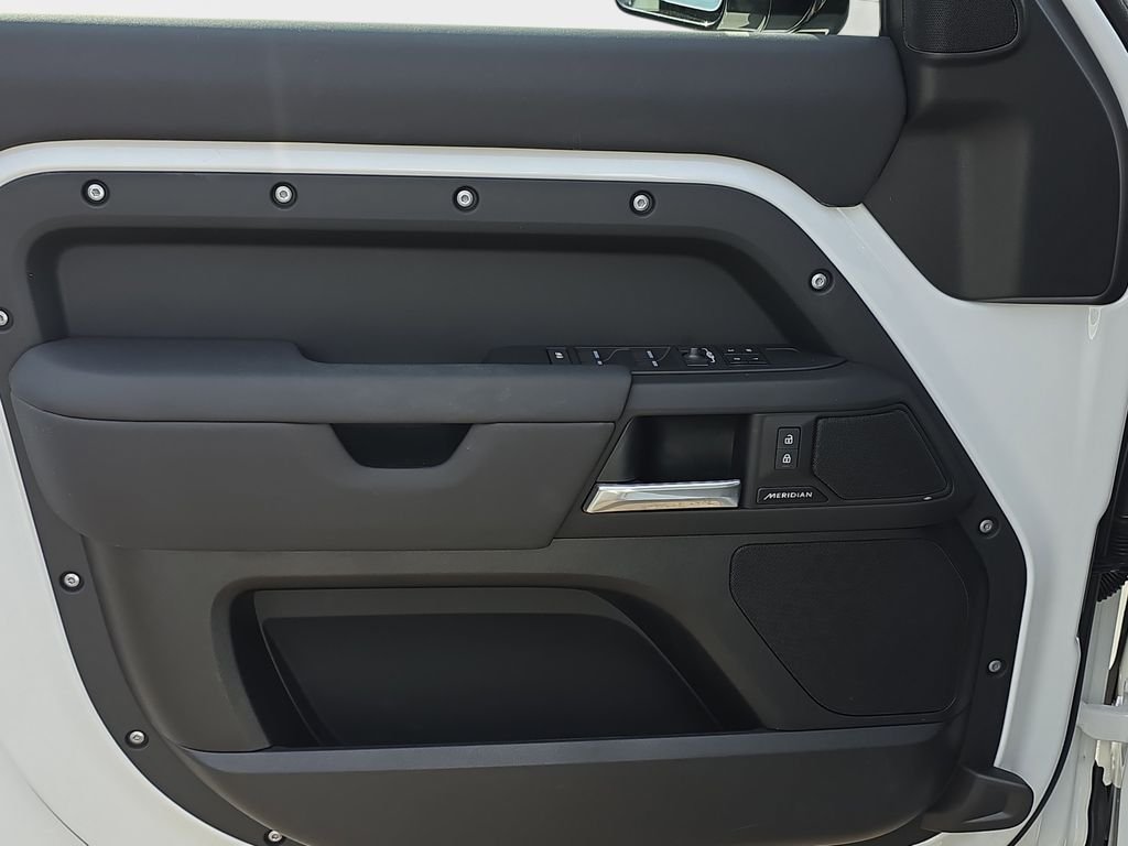 Certified Pre-Owned 2025 Land Rover Defender 110 S 4D Sport Utility in ...