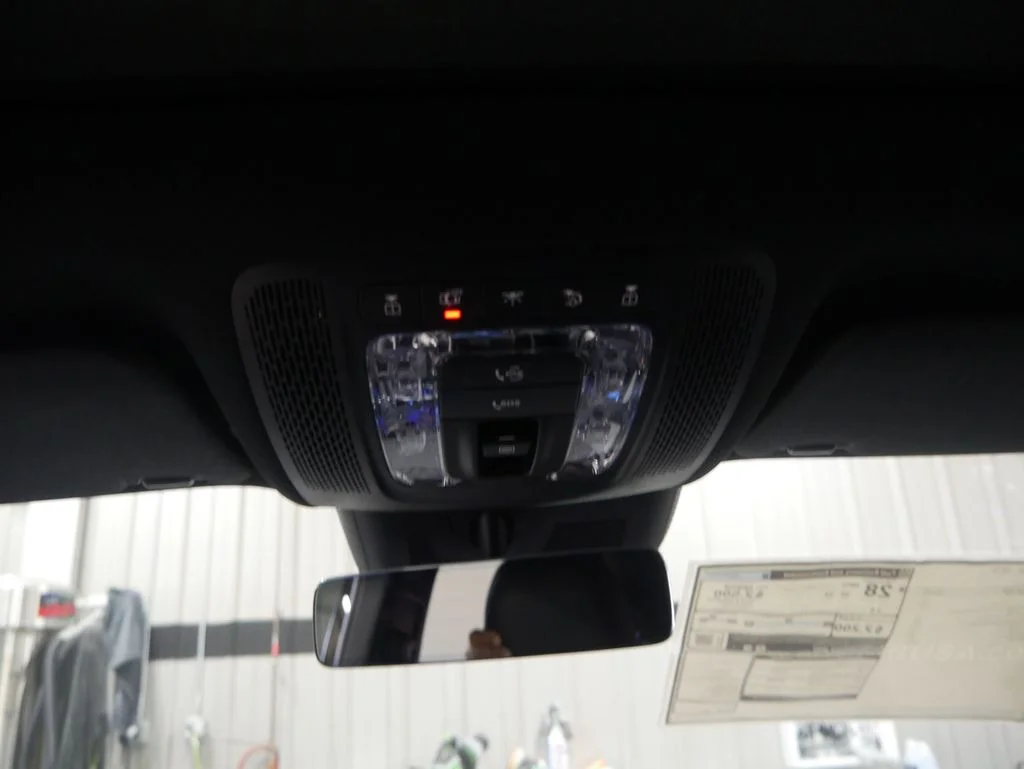 New 2026 Polar White Mercedes-Benz GLA 250 image 74