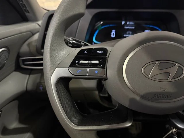 New 2026 Abyss Black Hyundai SE image 14