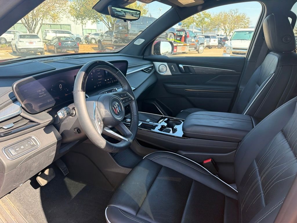 Used 2025 Red Buick Avenir image 8