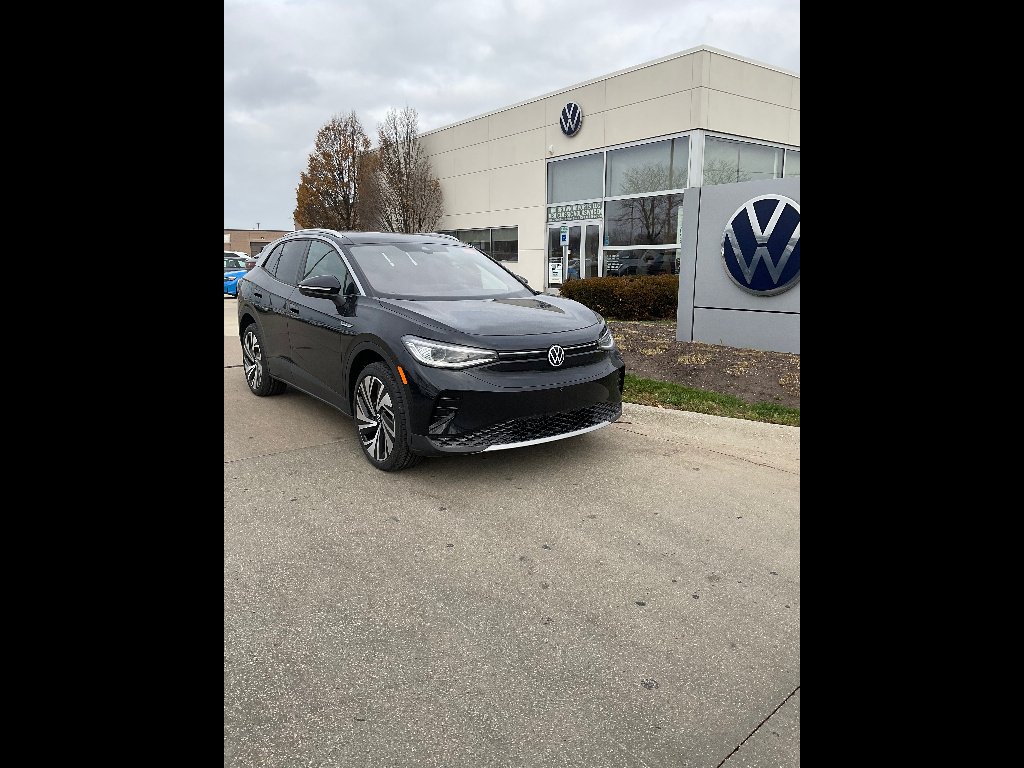 2025 Volkswagen ID.4 PRO S PLUS w/ VW Sound AWD's photo