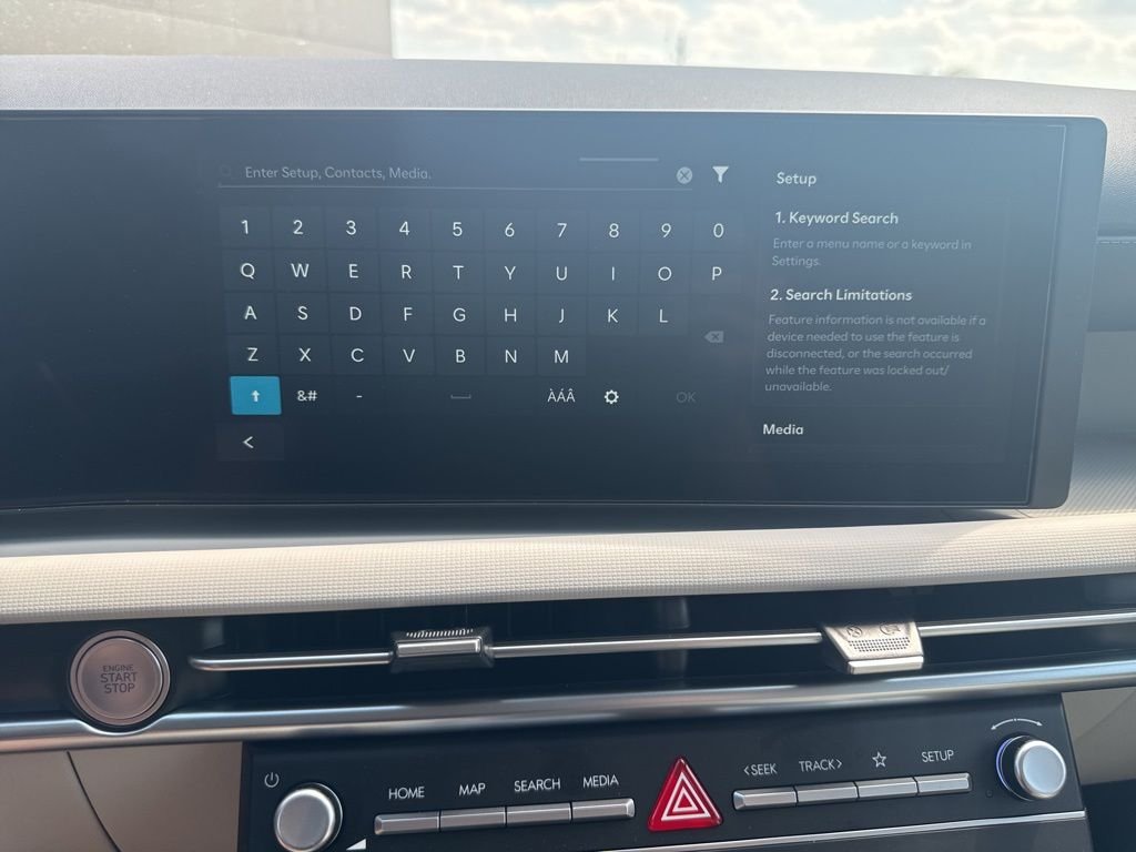 New 2026 White Hyundai SE image 20