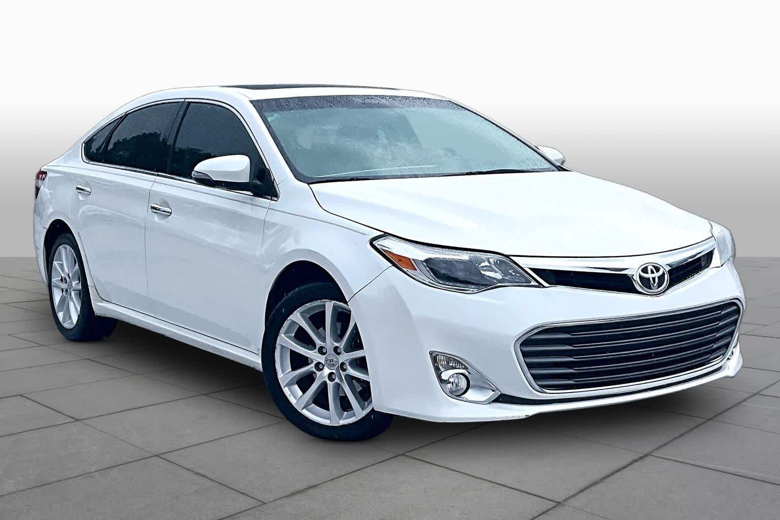Pre-Owned 2013 Toyota Avalon Limited