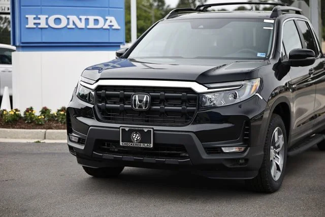 New 2026 Crystal Black Pearl Honda RTL image 2