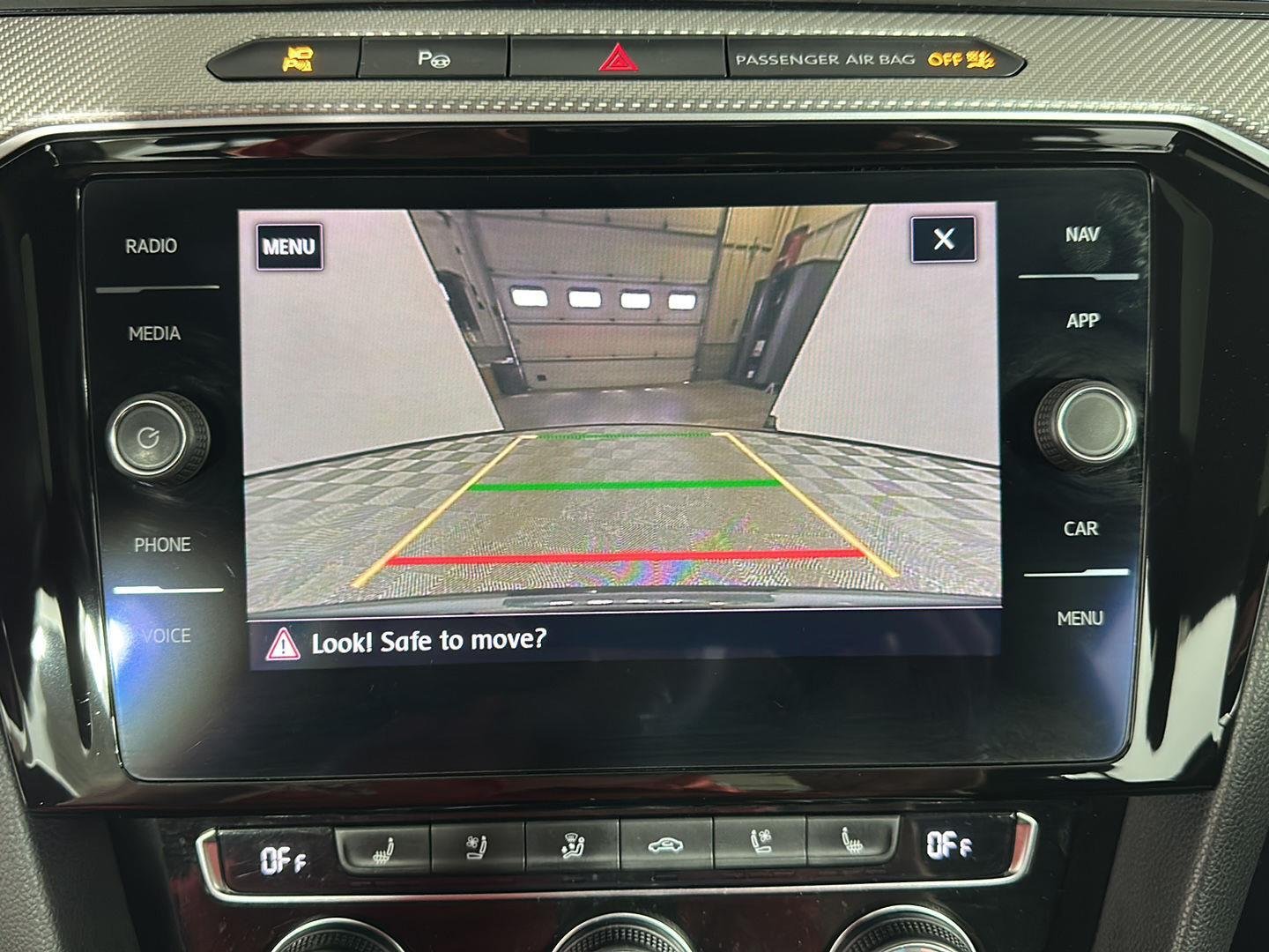 Used 2019 Deep Black Pearl Volkswagen SEL Premium R-Line image 33