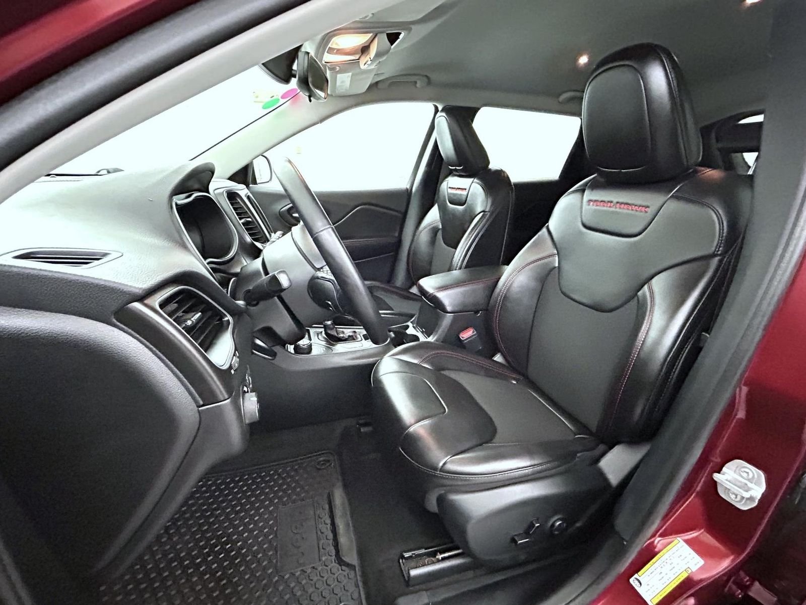 Used 2020 Red Jeep Trailhawk image 10
