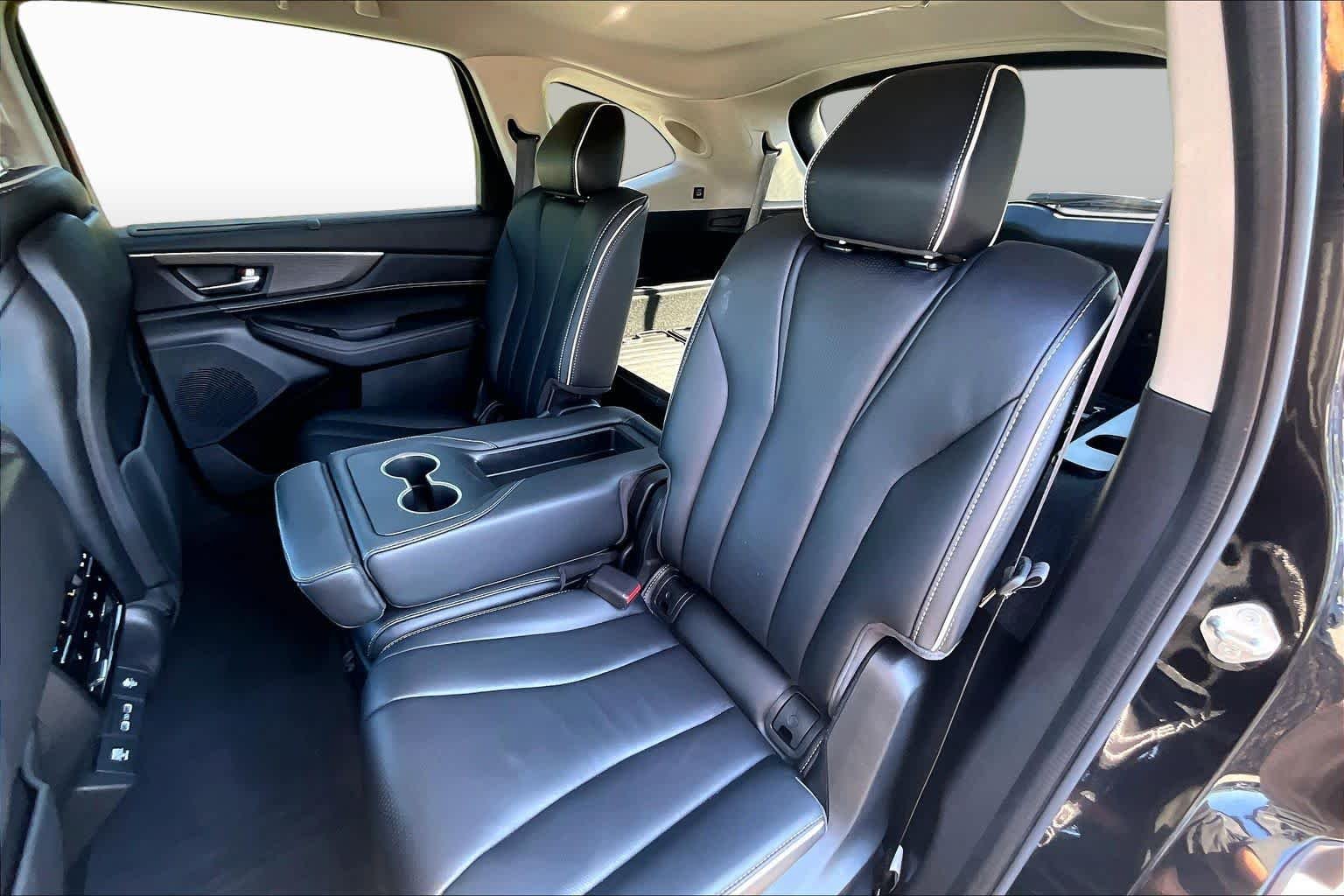 Used 2024 Majestic Black Pearl Acura w/Advance Package image 21